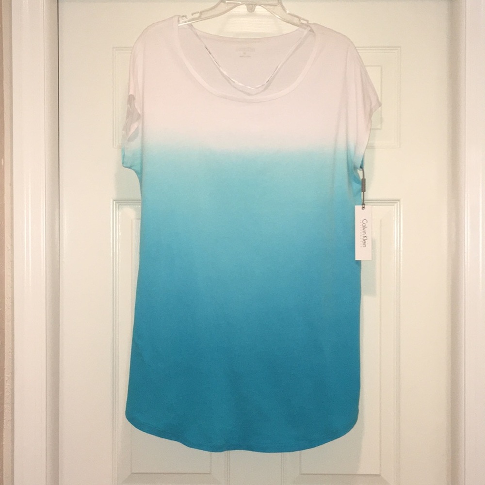 Calvin Klein Performance-NWT-Ladies Top-Size M